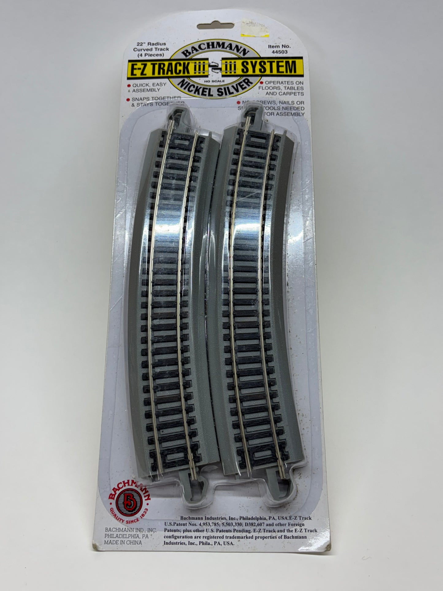 Bachmann 44503 HO Scale 22” Radius Curved E-Z Track® – 4-Pack